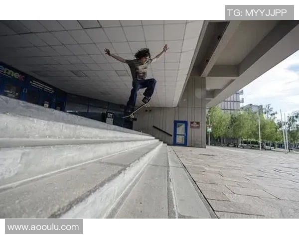 滑板战术解析：广州滑板队如何构建高效阵地战体系